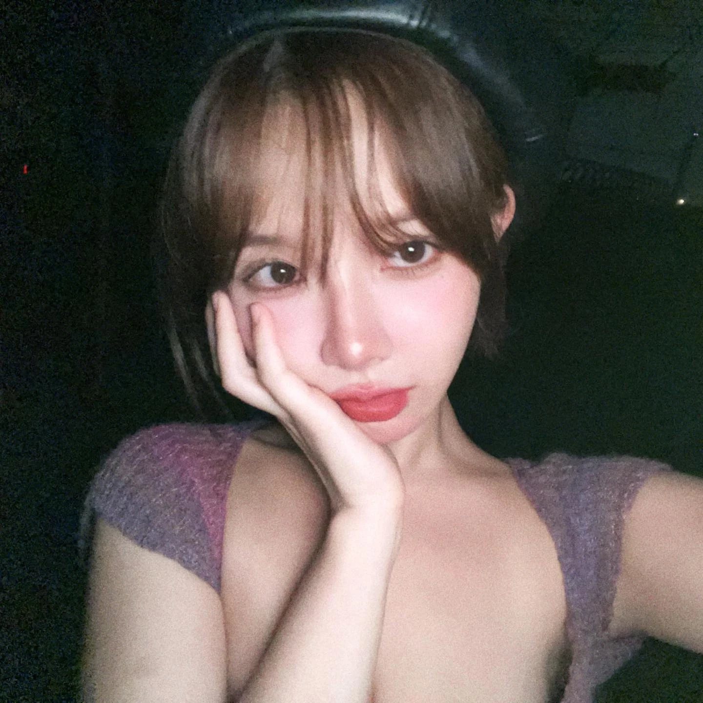  「倩倩」白皙美乳一览无遗 极品深沟辣到不行 第9张
